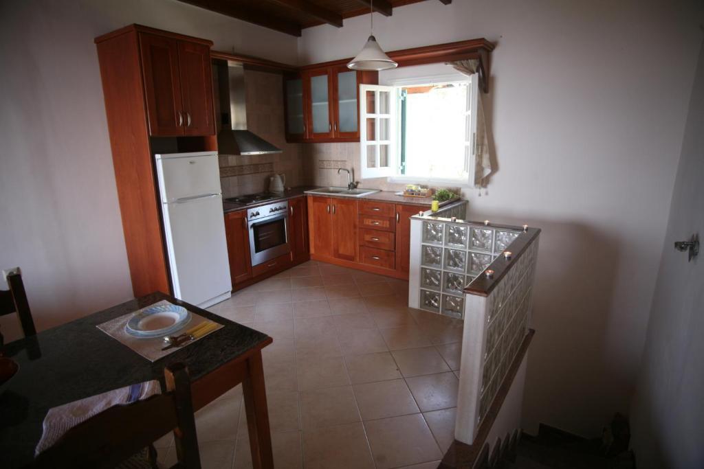 Aphrodite Apartments Nisaki  ภายนอก รูปภาพ