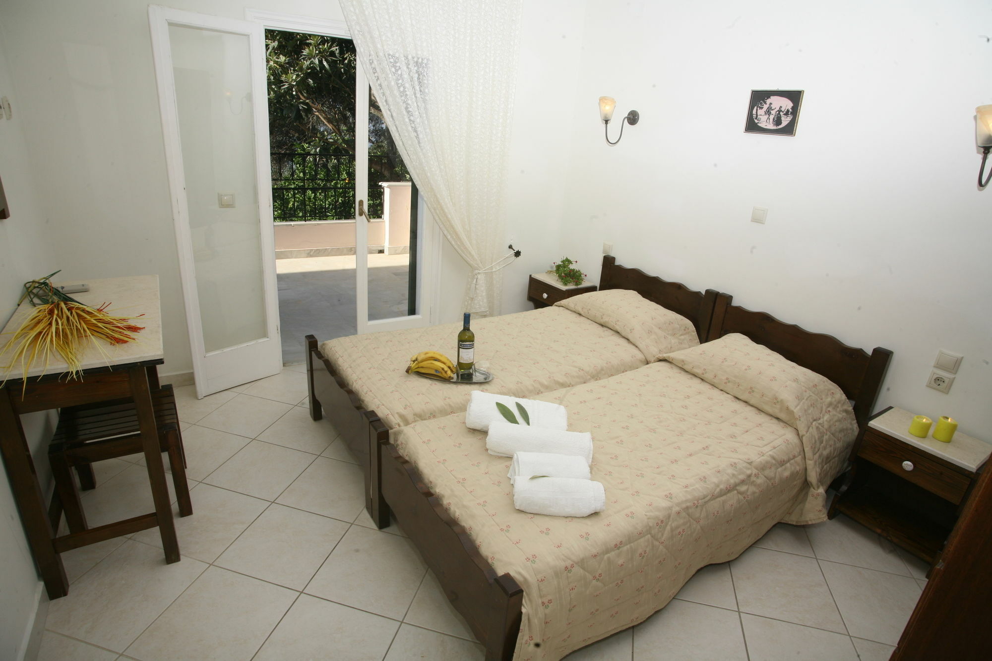 Aphrodite Apartments Nisaki  ภายนอก รูปภาพ