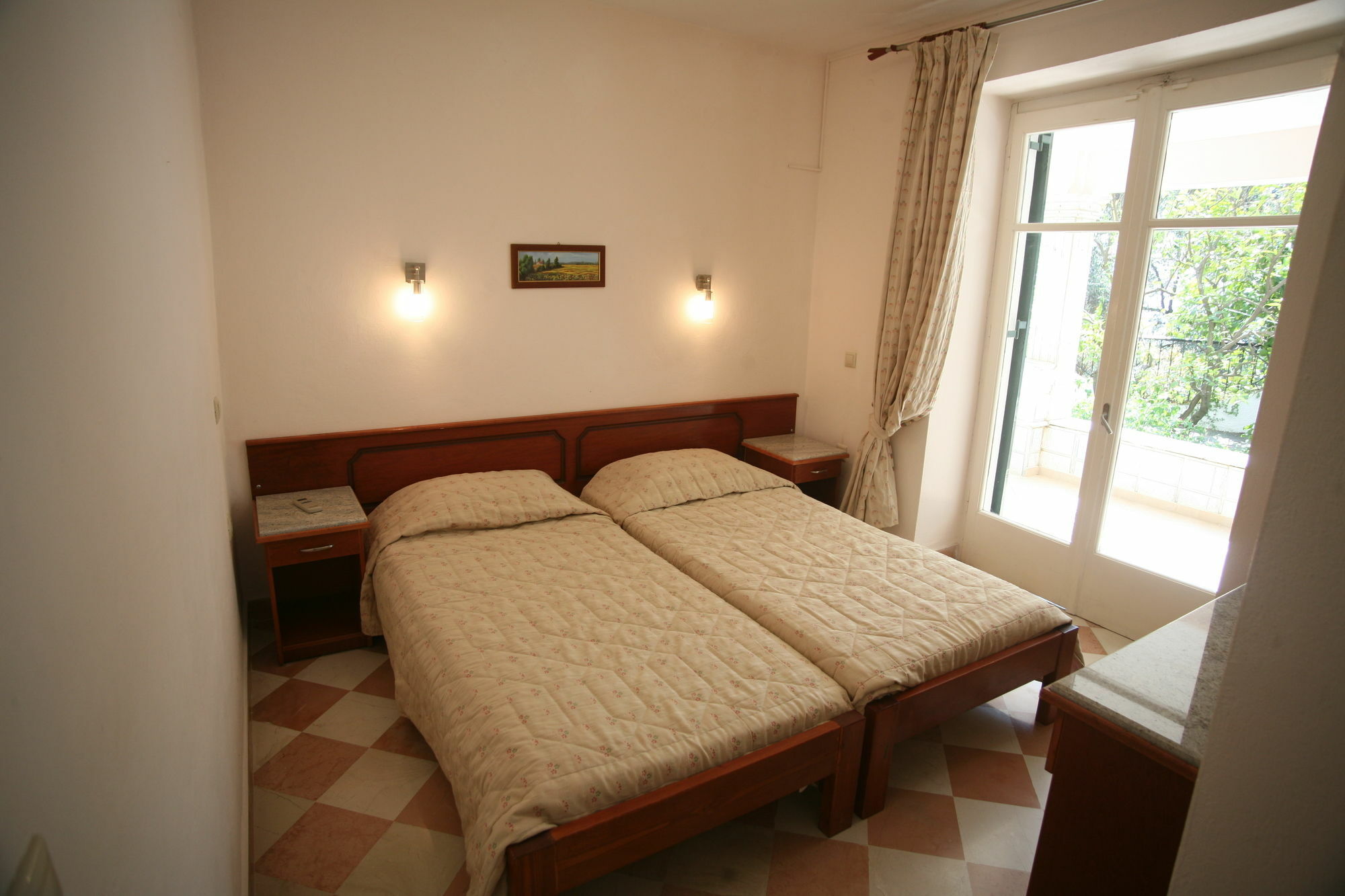 Aphrodite Apartments Nisaki  ภายนอก รูปภาพ